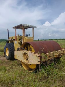 ขาย 285,000 BOMAG BW212-2 D เครื่องดี เกียร์แรง เอวแน่น รถพร้อมใช้งาน เอกสารอินวออยทร์ 