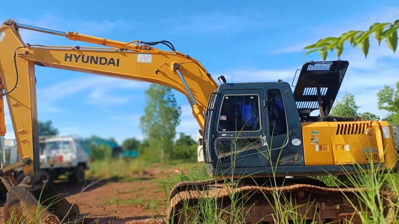 #ขายถูก 495,000 HYUNDAI ROBEX 210-7T ไฟฟ้าครบ เครื่องดี ปั้มแรง เอวแน่น ช่วงล่างสวย #ขายถูก 495,000 HYUNDAI ROBEX 210-7T ไฟฟ้าครบ เครื่องดี ปั้มแรง เอวแน่น ช่วงล่างสวย