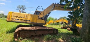 ขาย 395,000 SANY sy 215 C พร้อมใช้งานเอกสารเล่มทะเบียน 