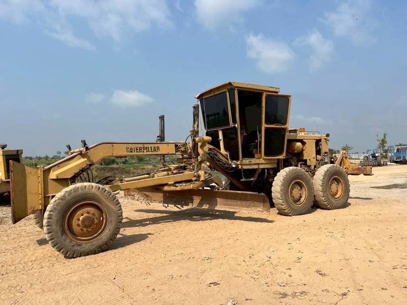 #ขาย 890,000 รถเกรด เล่มทะเบียน CAT 140 G 72V-2039  เครื่องดี เกียร์แรง ยางดี รถสวยพร้อมใช้ เอกสารเล่มทะเบียน 