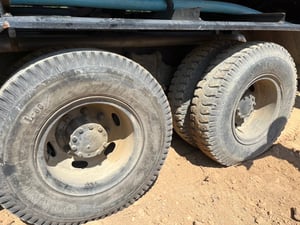 ขาย 550,000 รถ 10 ล้อ ISUZU ROCKY 210 ถังบรรจุ 14,000 ลิตร หัวบาง ยางดี ครัชซีสวย อุปกรณ์ปั้มดูด สเปร์น้ำ พร้อมใช้งาน เล่มทะเบียนพร้อมโอน