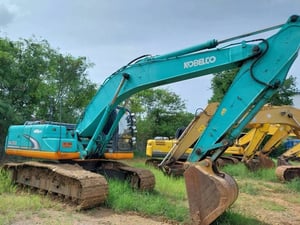 ขาย 690,000 KOBELCO SK 200-8 YN 12 เล่มทะเบียน ไฟฟ้าครบ เครื่องดี ปั้มแรง เอวดี ช่วงล่างเต็ม