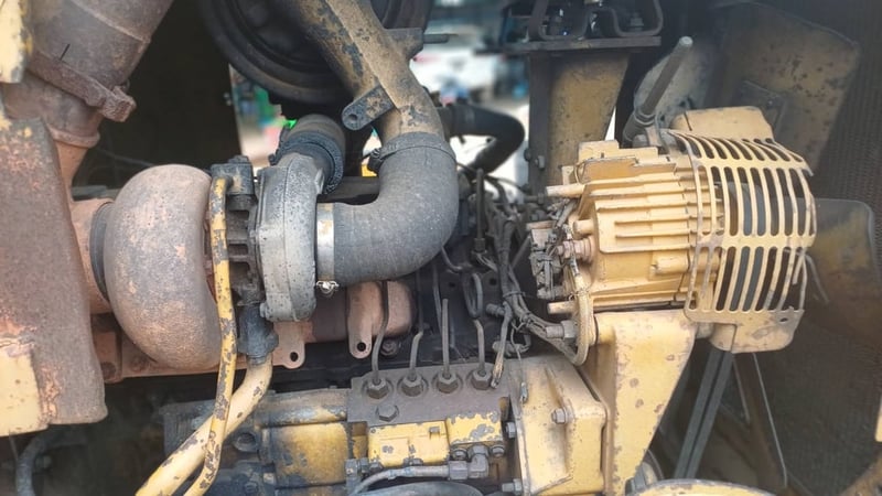 ขาย 395,000 รถแทรคเตอร์ CAT D 4 H เล่มทะเบียน เกียร์ตัดแรง เครื่องดี ช่วงล่างสวย รถพร้อมใช้งาน 