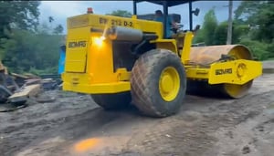 #ขายถูกพร้อมใช้ 390,000 BOMAG BW 212 D 2 เล่มทะเบียน