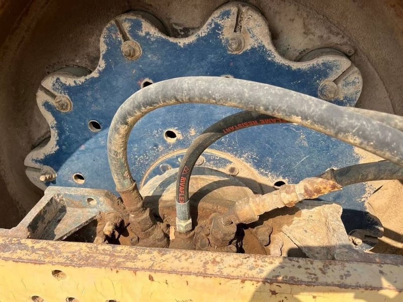 ขาย 435,000 รถบดเล่มทะเบียน วายร์โมแมต W1102D 10 ตัน 2 เพลา 2 เปลือก หนามหุ้มเรียบ 