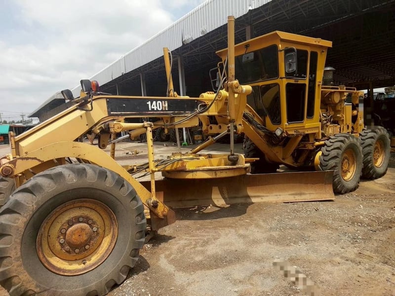 ขาย 2,XXX,XXX รถเกรด CATERPILLAR 140 H 5 HM 01539 ปี 47 ตู้แอร์ รถสวย พร้อมใช้ เต็มทุกระบบ เล่มทะเบียนพร้อมโอน 