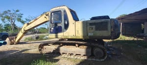 #ขายถูก 295,000 KOMATSU pc 200-6 เล่มทะเบียน ไฟฟ้าครบ เครื่องดี ปั้มแรง เอวแน่น ช่วงล่างแน่น  