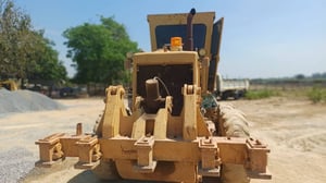 #ขาย 890,000 รถเกรด เล่มทะเบียน CAT 140 G 72V-2039 ลิปเปอร์หลัง  เครื่องดี เกียร์แรง เอวแน่น  ยางดี แอร์หนาว รถสวยพร้อมใช้ 