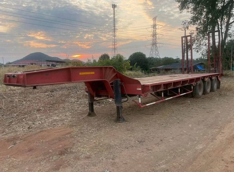 #ขายถูก 395,000 โลเบต 3 เพลา ปี 58 พร้อมบันไดไฮโดรลิครับเอกสารเล่มทะเบียน 🌈หางโลเบต 3 เพลา อู่ Pin สวยพร้อมใช้ 🌈 ☄️ยาว 12.5 เมตร ☄️คอยาว 3 เมตร ☄️พื้นที่ใช้ สอย 8.7 เมตร ☄️ยาง 1000 ขอบ 20 ☄️สูง 98 Cm #ขายถูก 395,000 โลเบต 3 เพลา ปี 58 พร้อมบันไดไฮโดรลิครับเอกสารเล่มทะเบียน 🌈หางโลเบต 3 เพลา อู่ Pin สวยพร้อมใช้ 🌈 ☄️ยาว 12.5 เมตร ☄️คอยาว 3 เมตร ☄️พื้นที่ใช้ สอย 8.7 เมตร ☄️ยาง 1000 ขอบ 20 ☄️สูง 98 Cm