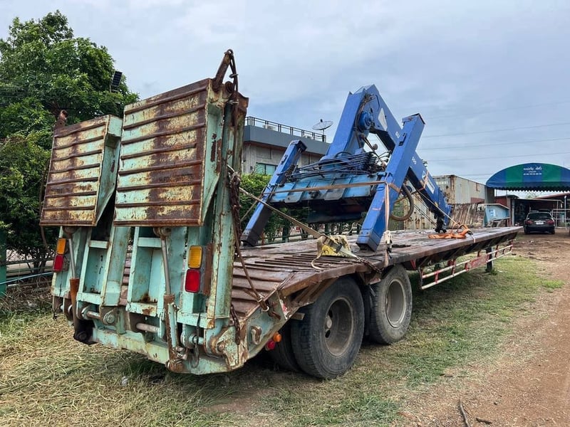 #ขายคู่ 650,000 หัวลากหางโรเบส หัวลาก HINO FM3M 2 เพลา เครื่องดี ครัชซีสวย ยางดี หางโรเบส 2 เพลา กว้าง 2.50 ม.กางปีกข้างละ 25 ซม. ยาว 12 ม. พร้อมบรรไดไฮดอร์บิคขึ้นรถ