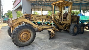 ขาย 550,000 รถเกรด CAT 12  G เครื่องแรง เกียร์ดี เอวแน่น ระบบพร้อมใช้งาน 