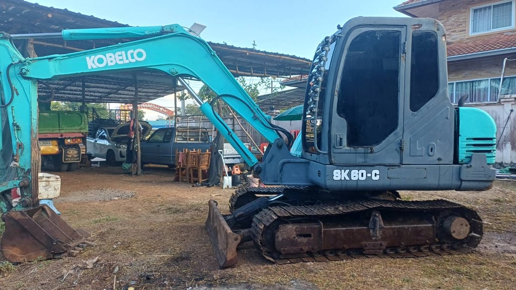 ขาย 295,000 KOBELCO sk 60 เครื่องดี  ปั๊มแรง ช่วงล่างสวย รถพร้อมใช้