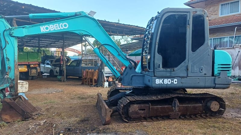 ขาย 295,000 KOBELCO sk 60 เครื่องดี  ปั๊มแรง ช่วงล่างสวย รถพร้อมใช้