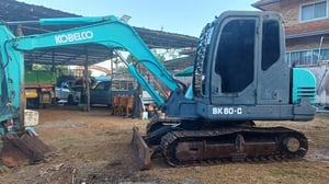 ขาย 295,000 KOBELCO sk 60 เครื่องดี  ปั๊มแรง ช่วงล่างสวย รถพร้อมใช้