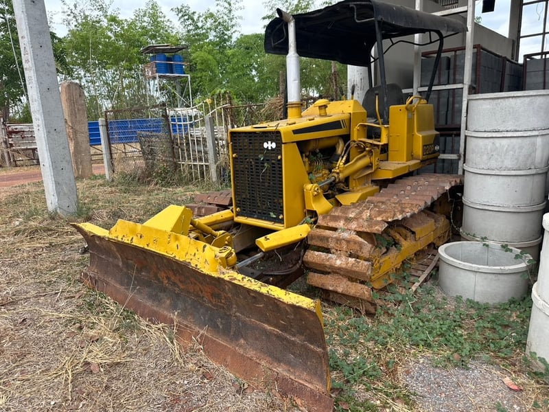 ขาย 85,000 รถแทรคเตอร์ KOMATSU D20P-5 สไลว์ 6 ทิศทาง เครื่องดี ช่วงล่างแน่น 