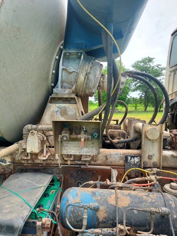 #ขายถูก รถโม่ปูน HINO PROFAI  เครื่อง k 13 d โม่ 7 คิวโม่ตรง  เครื่องดีคัสซีสวย