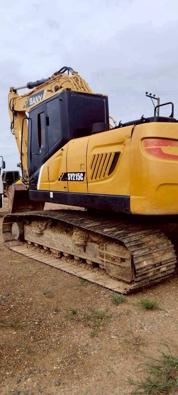 ขาย 1,250,000 รถแบคโฮ SANY SY215C  ทำงาน 6,500 ช.ม ไฟฟ้าครบ เครื่องดี ปั้มแรง เอวแน่น ช่วงล่างสวย เอกสารแจ้งจำหน่าย 
