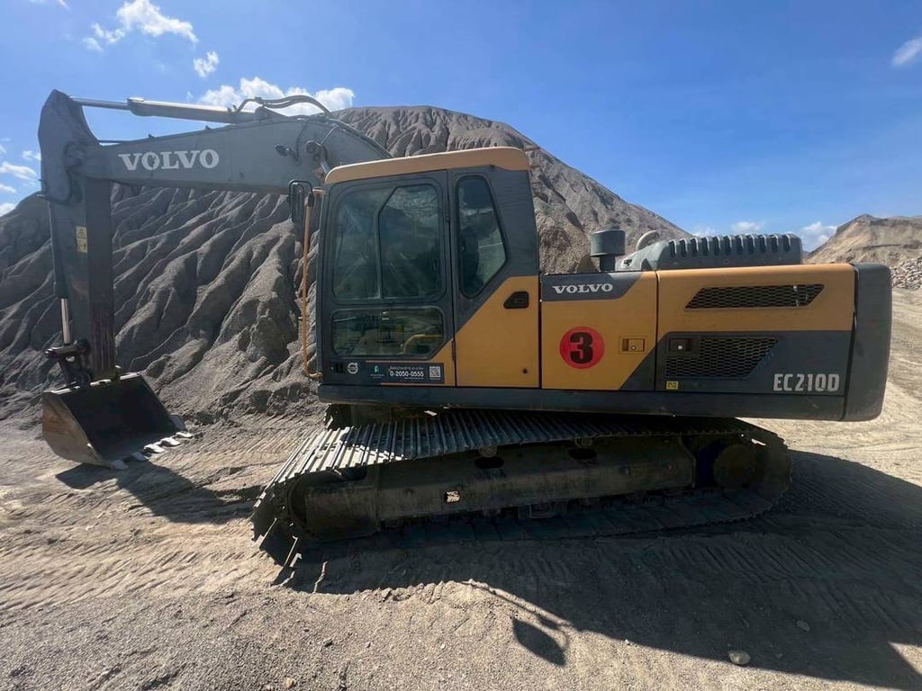 #ขายสวยถูก 590,000 VOLVL EC 210 D 9,000 ชม. เล่มทะเบียน ไฟฟ้าครบ เครื่องดี ปั้มแรง เอวแน่น #ขายสวยถูก 590,000 VOLVL EC 210 D 9,000 ชม. เล่มทะเบียน ไฟฟ้าครบ เครื่องดี ปั้มแรง เอวแน่น