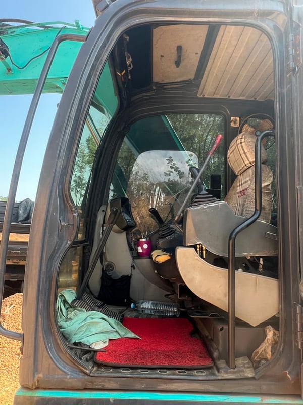 ขาย 385,000 KOBELCO SK 75-8 ไฟฟ้าครบ เครื่องดี ปั้มแรง เอวมีขยับ ช่วงล่างสวย