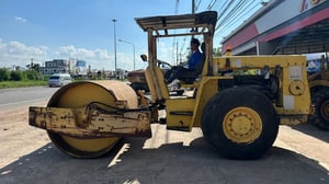ขาย 350,000 รถบด เล่มทะเบียน BOMAG BW 212 D-2 เครื่องดี ปั้มสั่นแรง