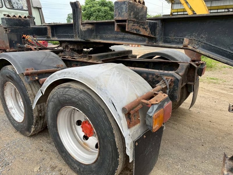 ขาย 265,000 หัวลาก HINO FN3MKLA 240 แรง 2 เพลา มีระบบยกดั้ม รถพร้อมใช้งาน เอกสารพร้อมโอน (เฉพาะหัว)