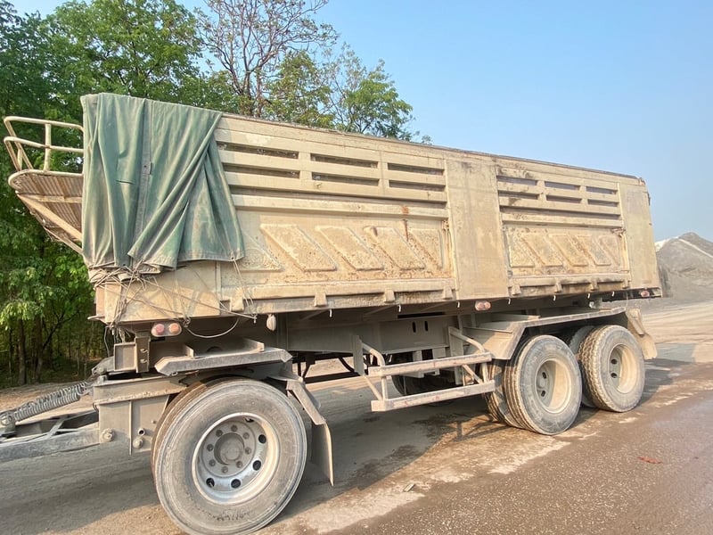 ขาย 1,790,000 รถสิบล้อพ่วงแม่ลูก ISUZU 360 ปี 59 วิ่ง 580,000 กม.หัวบาง ยางดี ครีชซีสวย ลูกพ่วงดั้ม SMM 3 เพลา ดั้มสวย ครีชซีสวย ยางดี ปี 51 