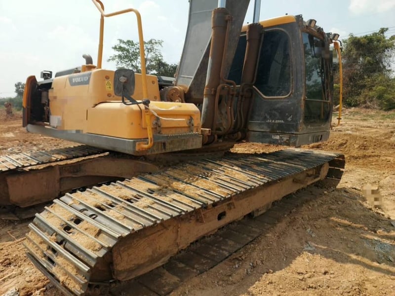 สวยราคาถูก ขวัญใจ VOLVO EC 210 D ไฟฟ้าครบ เครื่องดี ปั้มแรง เอวแน่น ช่วงล่างสวย เล่มทะเบียน รถสวยพร้อมใช้งาน 