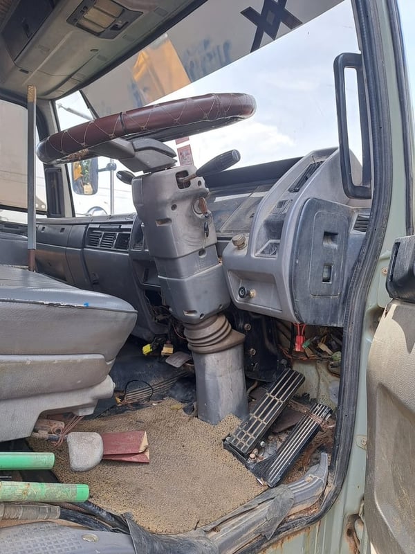 #ขายถูก 395,000 รถ 6 ล้อดั๊ม HINO FF3H 195 แรง ยาง 900 หัวบาง ยางดี ครัชซีสวย รถพร้อมใช้งาน เล่มลอยพร้อมโอน สนใจติดต่อได้ครับ 090-772-3710 090-772-3708 #ขายถูก 395,000 รถ 6 ล้อดั๊ม HINO FF3H 195 แรง ยาง 900 หัวบาง ยางดี ครัชซีสวย รถพร้อมใช้งาน เล่มลอยพร้อมโอน สนใจติดต่อได้ครับ 090-772-3710 090-772-3708