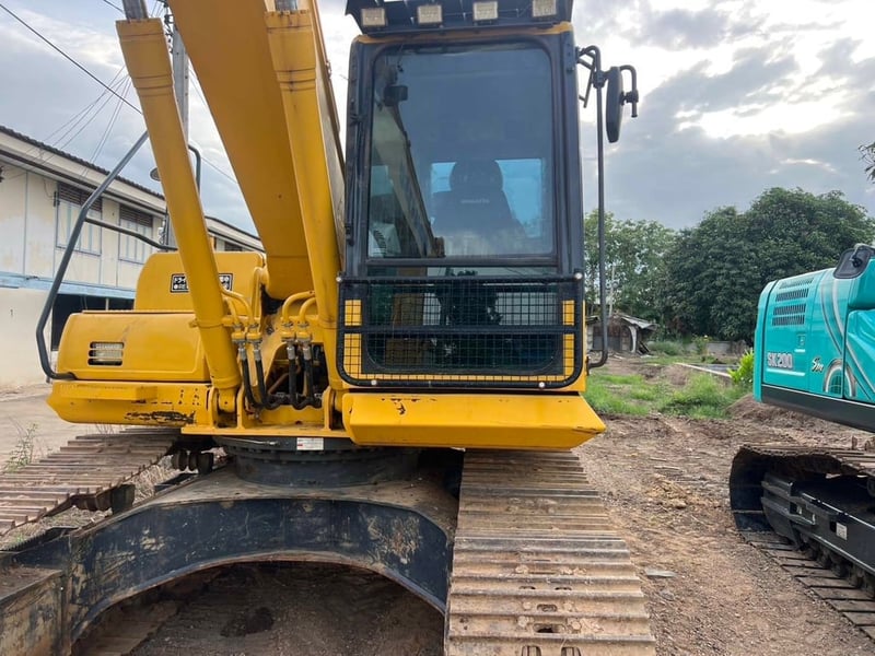 ขาย 695,000 KOMATSU. pc 200-8 ไฟฟ้าครบ เครื่องดี ปั้มแรง เอวแน่น ช่วงล่างสวย  