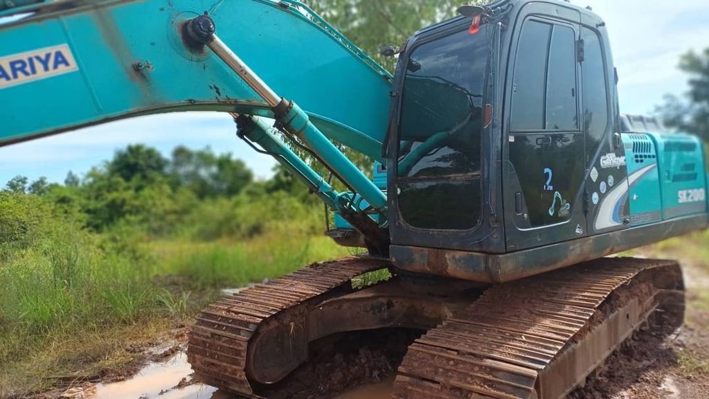 ขาย 580,000 KOBELCO sk 200-8 yn11 ไฟฟ้าครบ เครื่องดี ปั้มแรง เอวแน่น ช่วงล่างสวย 