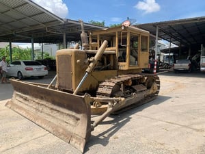 ขาย 235,000 รถแทรคเตอร์ CAT D 5 เล่มทะเบียน เครื่องดี เกียร์แรง ช่วงล่างสวย