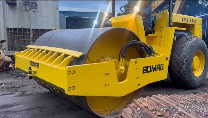 #ขายถูกพร้อมใช้ 390,000 BOMAG BW 212 D 2 เล่มทะเบียน