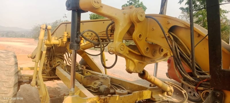 ขาย 890,000 รถเกรด CATTERPILLAR 140G 72V เครื่องไดเร็ค เครื่องดี เกียร์แรง เอวแน่น ยางดี พร้อมใช้งานเอกสารเล่มทะเบียน 