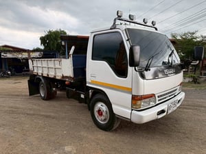 #ขายถูก 195,000 รถ 6 ล้อดั้ม  5 คิว ISUZU NKR58L เครื่อง 4BE1-110 แรง หัวบาง ยางดี ครัชซีสวย เอกสารเล่มทะเบียน 