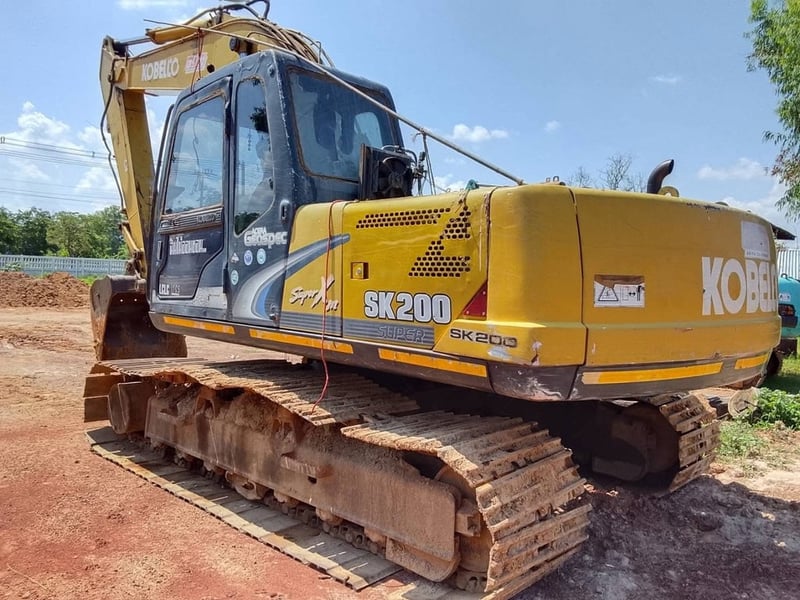 ขายแพคคู่ 395,000 คันที่ 1 KOBELCO SK200-3 คันที่ 2 KOBELCO SK100-5 รถใข้งานได้ 