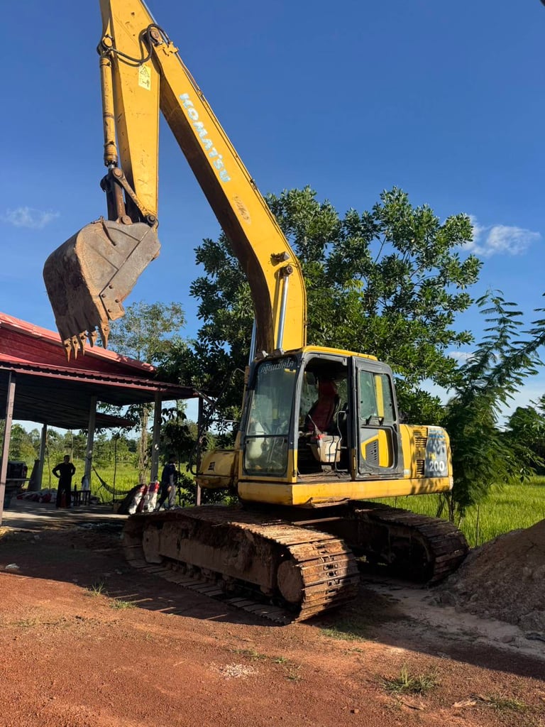 ขาย 550,000 KOMATSU pc 200-8 เล่มทะเบียนพร้อม ไฟฟ้าครบ เครื่องดี ปั้มแรง เอวแน่น ช่วงล่างเต็ม รถพร้อมใช้งาน สนใจติดต่อได้ครับ 090-772-3710 090-772-3708 ขาย 550,000 KOMATSU pc 200-8 เล่มทะเบียนพร้อม ไฟฟ้าครบ เครื่องดี ปั้มแรง เอวแน่น ช่วงล่างเต็ม รถพร้อมใช้งาน สนใจติดต่อได้ครับ 090-772-3710 090-772-3708