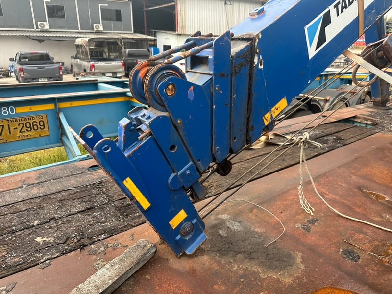 ขาย 495,000 เครน 5 ตัน ท้อง V 5 เหลี่ยม TADANO SUPER ZFX 500 ปอกชัก 6 ปอก 5 ชัก ปอกสวย ขาสวย สภาพเก่านอก