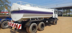 ขาย 550,000 รถ 10 ล้อรถบรรทุกน้ำ MITSUBISHI FN527 M 2เพลา อุปกรณ์ดูด สเปรย์น้ำพร้อมใช้งาน หัวบาง ยางดี ครัชซีสวย รถสวยพร้อมใช้งาน เอกสารเล่มทะเบียนพร้อมโอน ขาย 550,000 รถ 10 ล้อรถบรรทุกน้ำ MITSUBISHI FN527 M 2เพลา อุปกรณ์ดูด สเปรย์น้ำพร้อมใช้งาน หัวบาง ยางดี ครัชซีสวย รถสวยพร้อมใช้งาน เอกสารเล่มทะเบียนพร้อมโอน