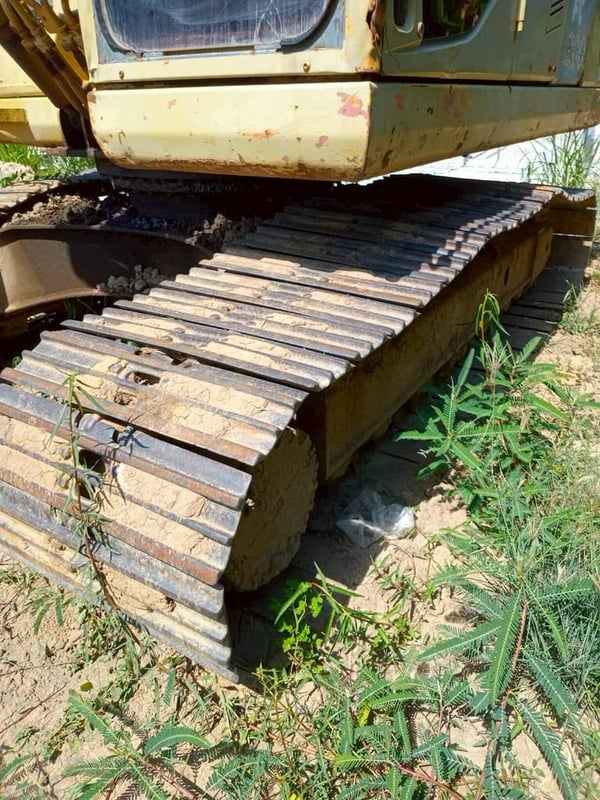 ขาย 450,000 KOMATSU pc 200-7 เล่มทะเบียน ไฟฟ้าครบ เครื่องดี ปั้มแรง เอวดี ช่วงล่างดี 