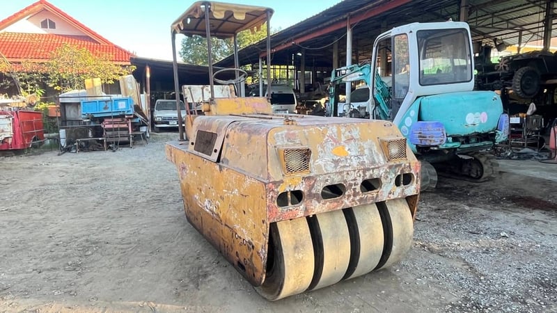 ขาย 65,000 รถบดเล็ก 3 ตัน เครื่องดี ยางดี 