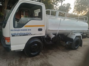 ขาย 215,000 รถ 6 ล้อดูดส้วม ISUZU NKR55EX หัวบาง ยางดี ครัชซีสวย อุปกรณ์ดูดพร้อมใช้งาน สนใจติดต่อได้ครับ ขาย 215,000 รถ 6 ล้อดูดส้วม ISUZU NKR55EX หัวบาง ยางดี ครัชซีสวย อุปกรณ์ดูดพร้อมใช้งาน สนใจติดต่อได้ครับ