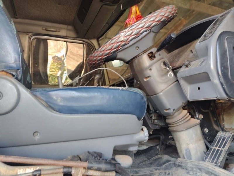 ขาย 450,000 รถ 10 ล้อ ดั้ม HINO FM2K 260 แรง หัวบาง ยางดี ครัชซีสวย 2 เพลา รถสวยพร้อมใช้งาน 