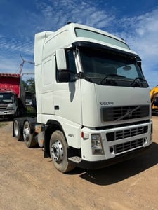 ขาย 450,000 หัวลาก VOLVO FH 480 เพลาเดียว ล้อยก หัวสองชั้นมีที่นอน หัวบาง ยางดี ครัชซีสวย รถพร้อมใช้งาน