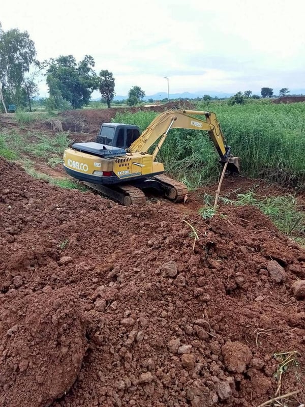 ขาย 295,000 KOBELCO SK 200 mark 3 เครื่องดี ปัไฟ้มแรงเอวแน่น ไฟฟ้าครบ ช่วงล่างเต็ม รถพร้อมใช้งาน 