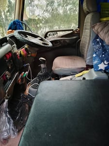 ขาย 495,000 รถ 10 ล้อดั้ม 2 เพลา  MITSUBISHI FN62FM 270 แรง EURO 3  หัวบาง ยางดี ครัชซีสวย รถพร้อมใช้งาน สนใจติดต่อได้ครับ 090-772-3710 090-772-3708