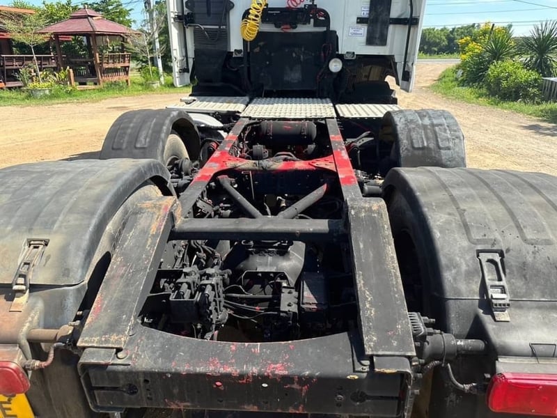 ขาย 450,000 หัวลาก VOLVO FH 480 เพลาเดียว ล้อยก หัวสองชั้นมีที่นอน หัวบาง ยางดี ครัชซีสวย รถพร้อมใช้งาน