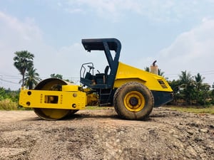 ขาย 580,000 รถบด 10 ตัน BOMAG BW 211 D-3 ปั้มสั่นแรง 2 เพลา เครื่องดี ยางสวย เล่มทะเบียน