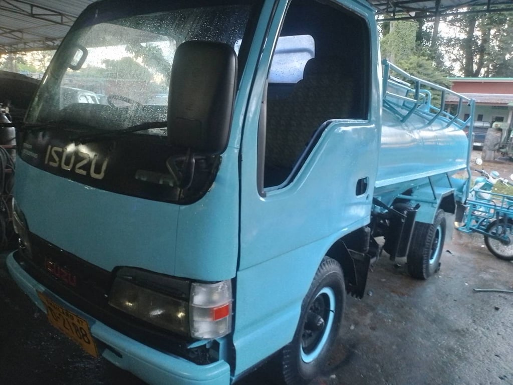 #ขายถูก 225,000 รถ 4 ล้อ ดูดสิ่งปฎิกลู ISUZU NKR55E หัวบาง ยางดี ครัชซีสวย อุปกรณ์พร้อมดูด รถพร้อมใช้งาน #ขายถูก 225,000 รถ 4 ล้อ ดูดสิ่งปฎิกลู ISUZU NKR55E หัวบาง ยางดี ครัชซีสวย อุปกรณ์พร้อมดูด รถพร้อมใช้งาน