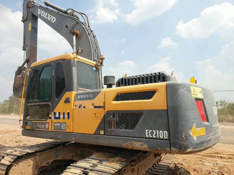 สวยราคาถูก ขวัญใจ VOLVO EC 210 D ไฟฟ้าครบ เครื่องดี ปั้มแรง เอวแน่น ช่วงล่างสวย เล่มทะเบียน รถสวยพร้อมใช้งาน 