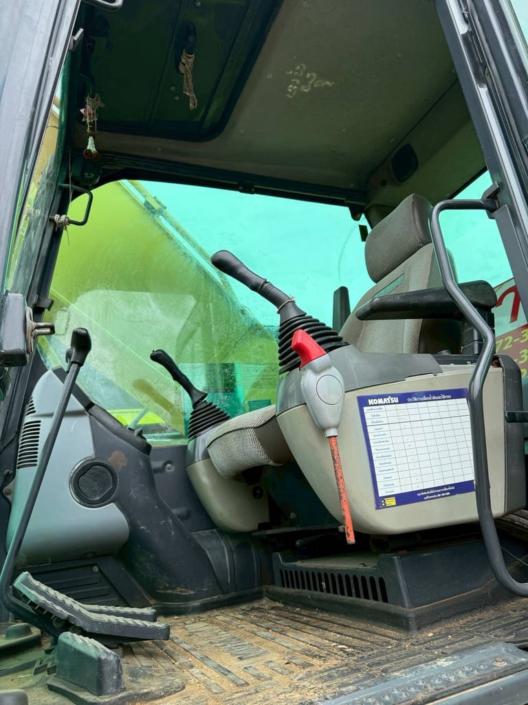 ขาย 690,000 KOMATSU PC200-8 MO ไฟฟ้าครบ เครื่องดี ปั้มแรง เอวแน่น ช่วงล่างสวย ขาย 690,000 KOMATSU PC200-8 MO ไฟฟ้าครบ เครื่องดี ปั้มแรง เอวแน่น ช่วงล่างสวย